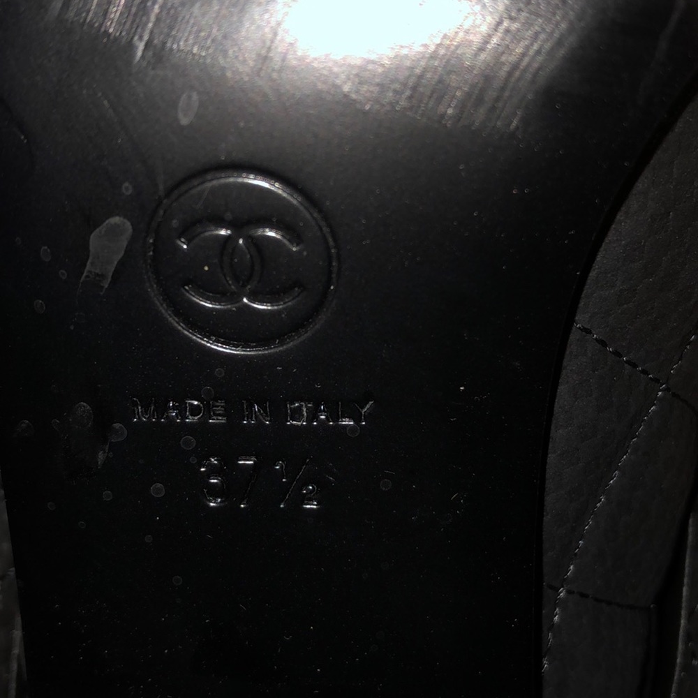 Chanel quilted booties - Picture 7 of 7